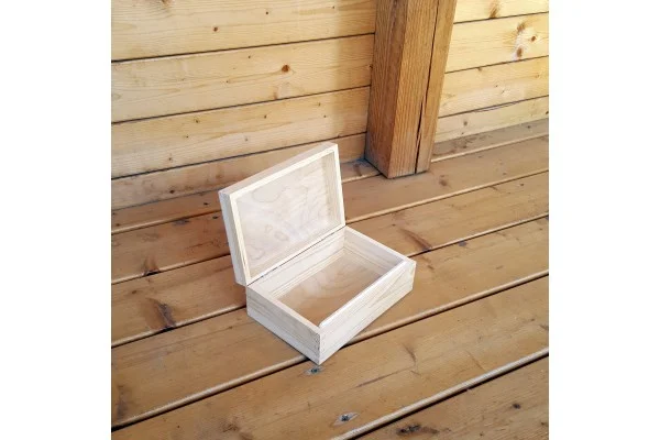 Medinė dėžutė, užspaudžiamu dangteliu, 23x16,5x8cm