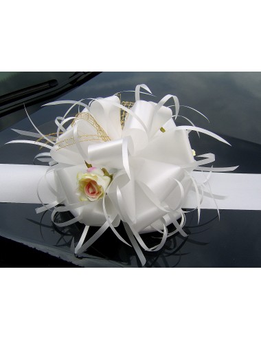 Vestuvinė dekoracija automobiliui gėlėta Klasika