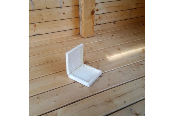 Medinė dėžutė, CD, 14x14x3 cm